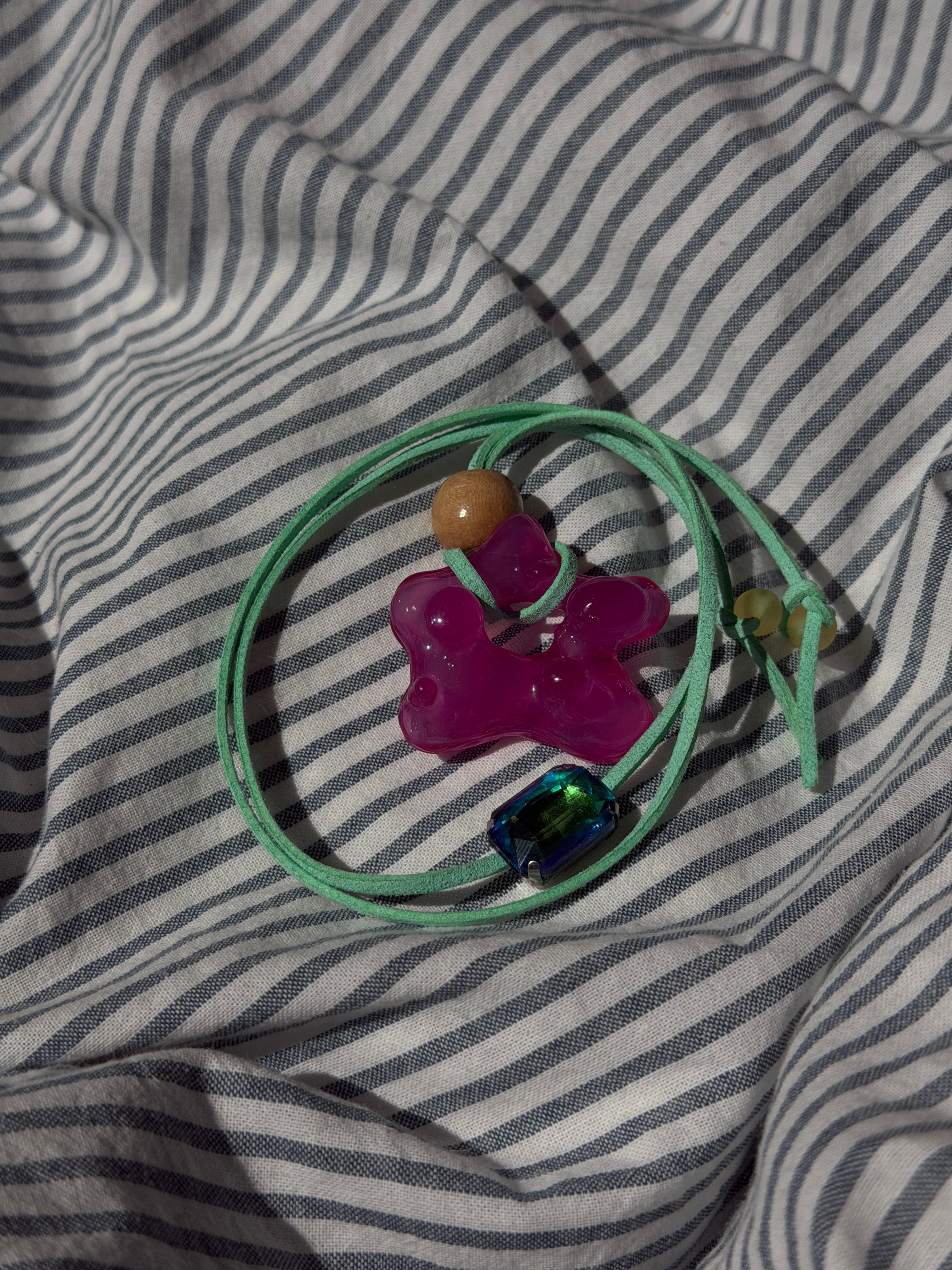 JELLY STARDROP NECKLACE view 2